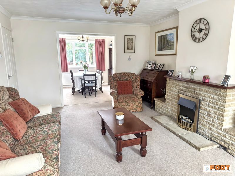 Property photo 3 of 19 Photo 9