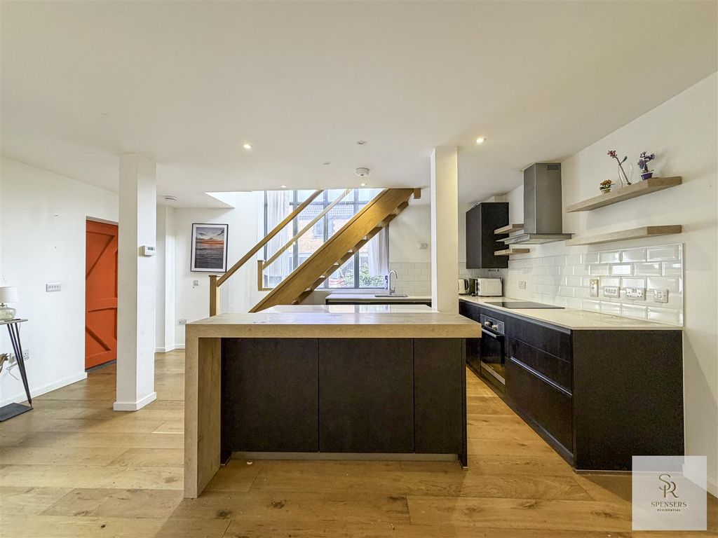 Property photo 2 of 17 Img_3347.Jpg