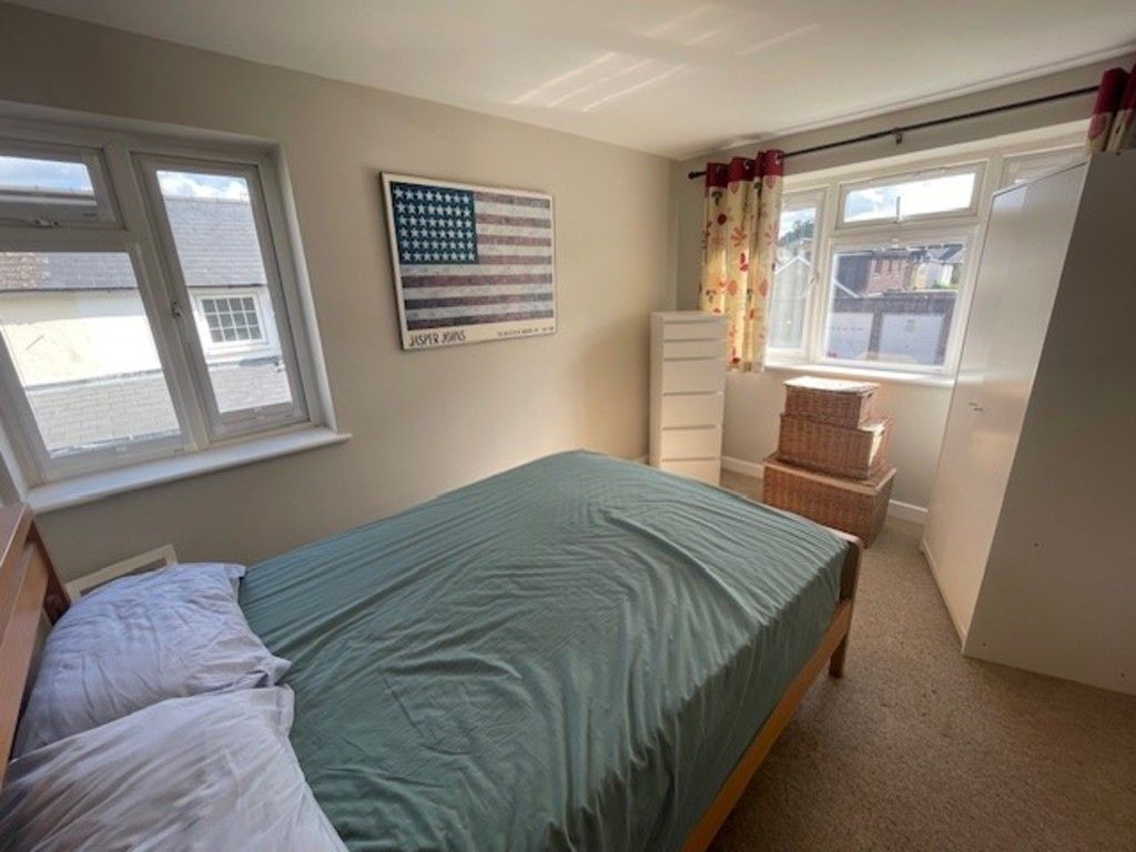 Property photo 3 of 4
