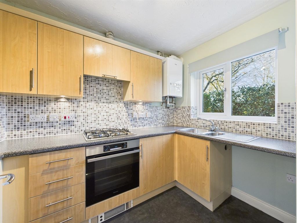 Property photo 3 of 15