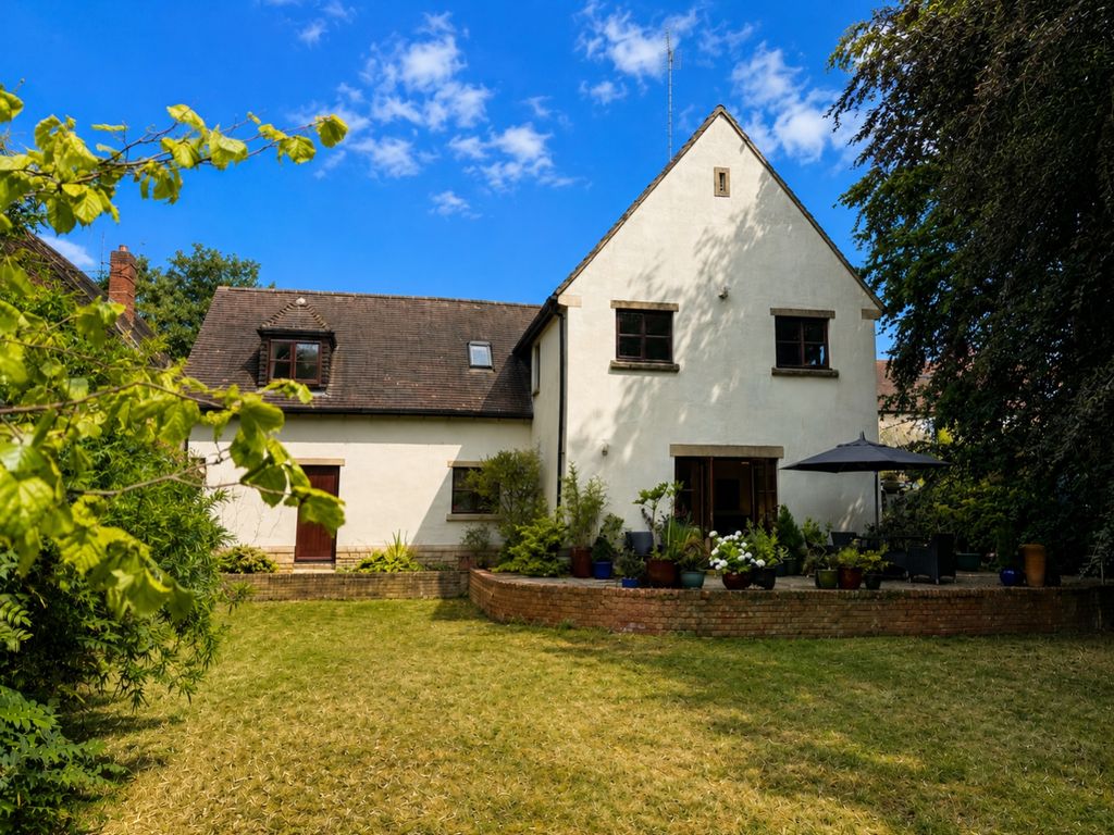 Property photo 1 of 26 Rear Image