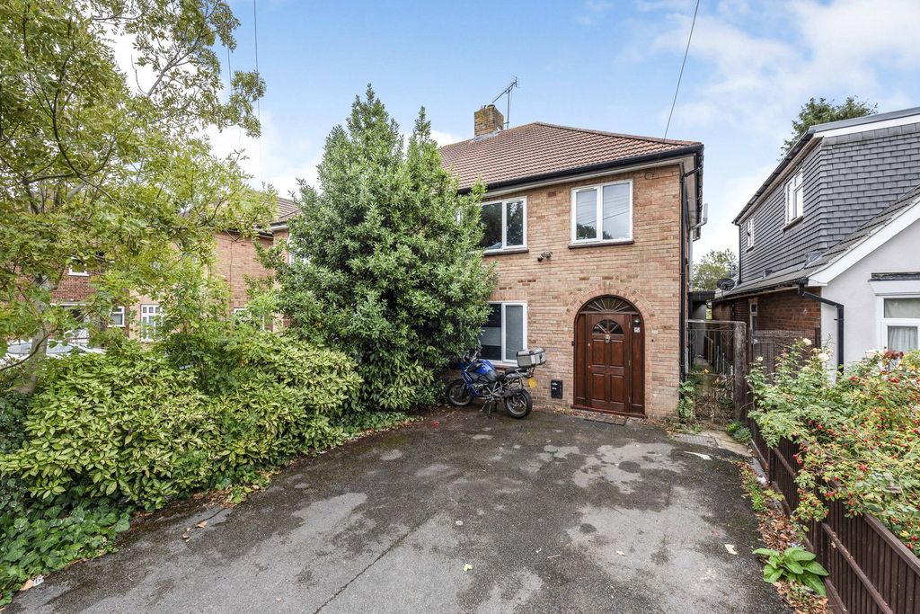 Property photo 1 of 12 Exterior