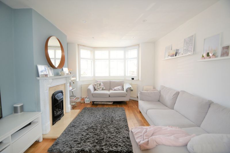 Property photo 3 of 26 Photo 1