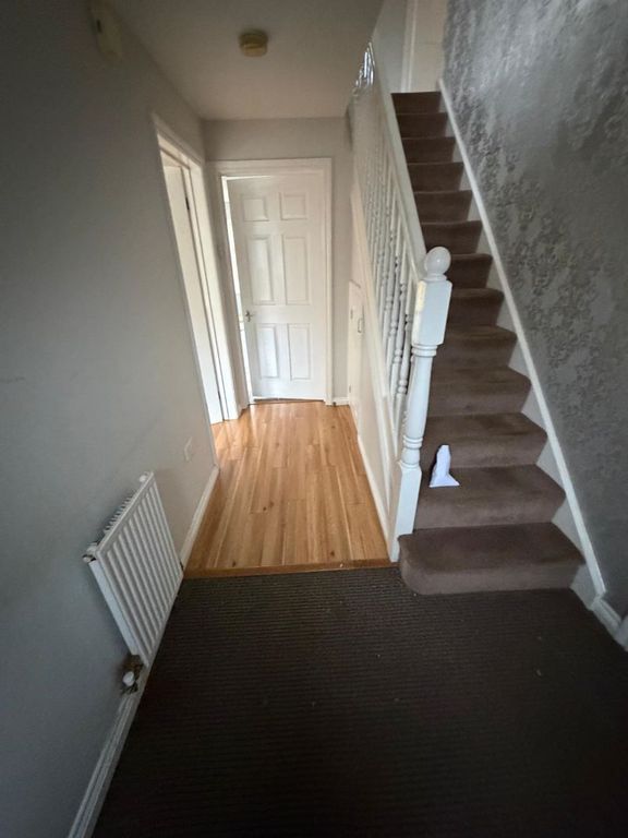 Property photo 2 of 10 Image 2