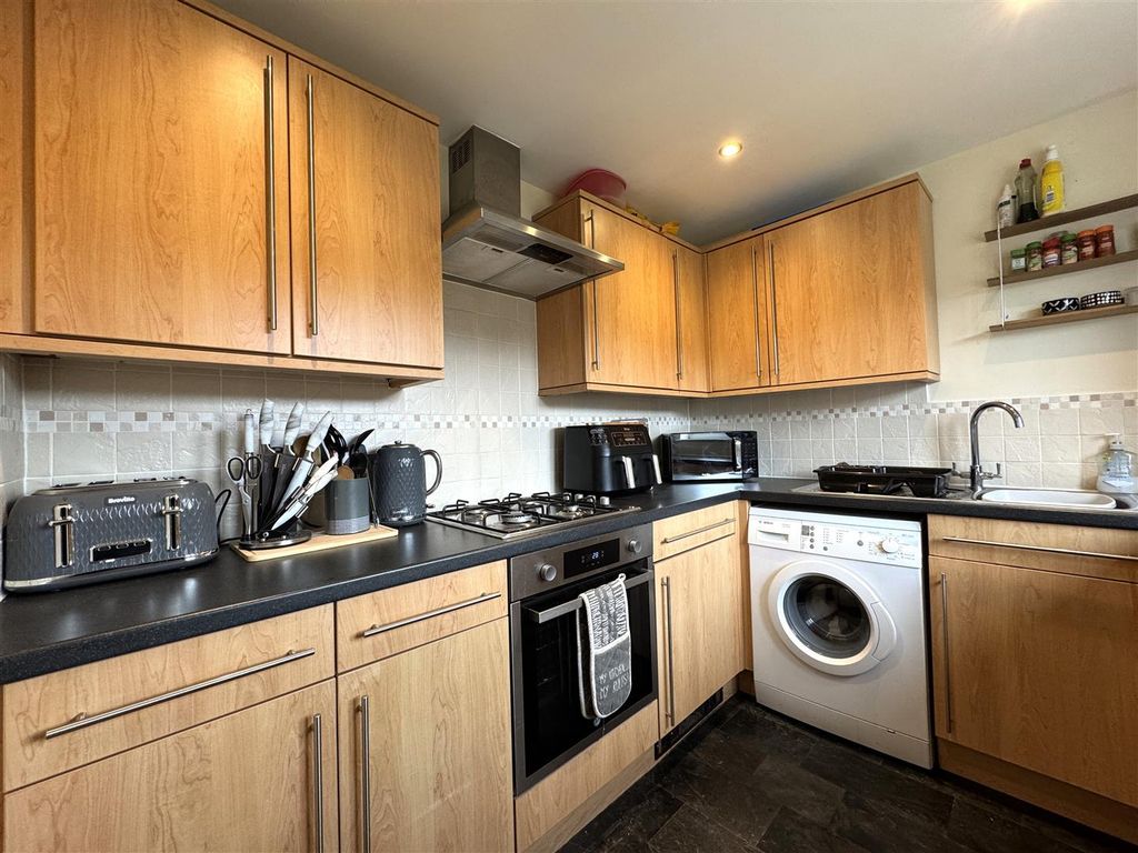 Additional image 4 of 2 bed flat for sale11 Rowan Court, Smithton, Inverness IV2