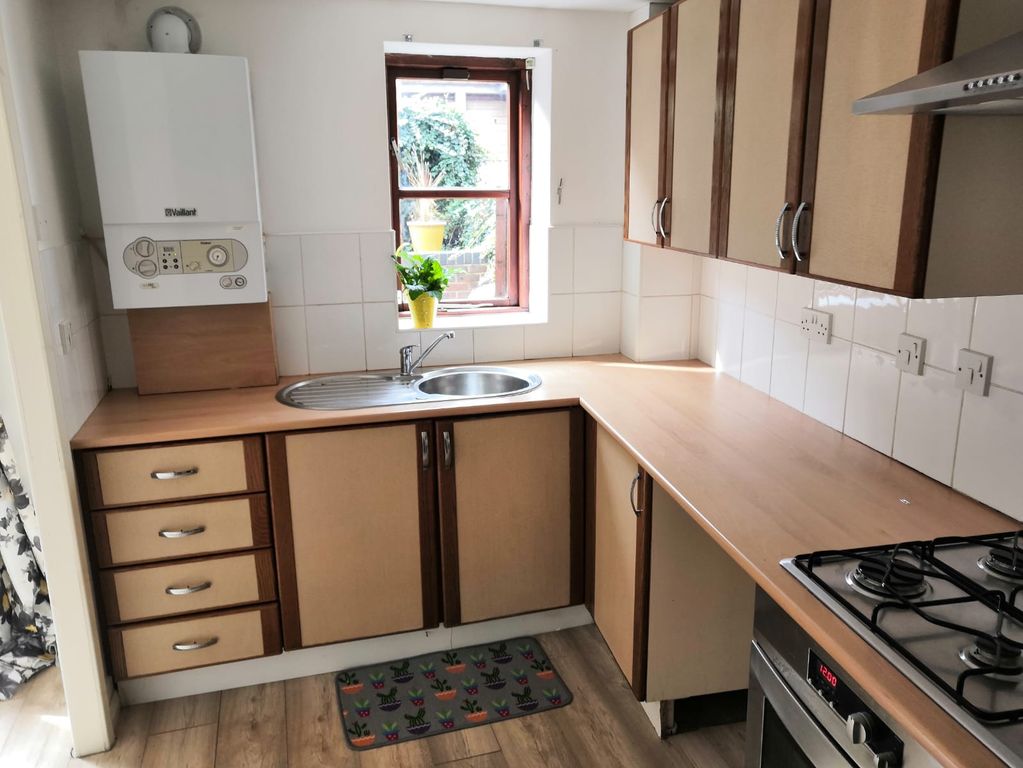 Property photo 1 of 5