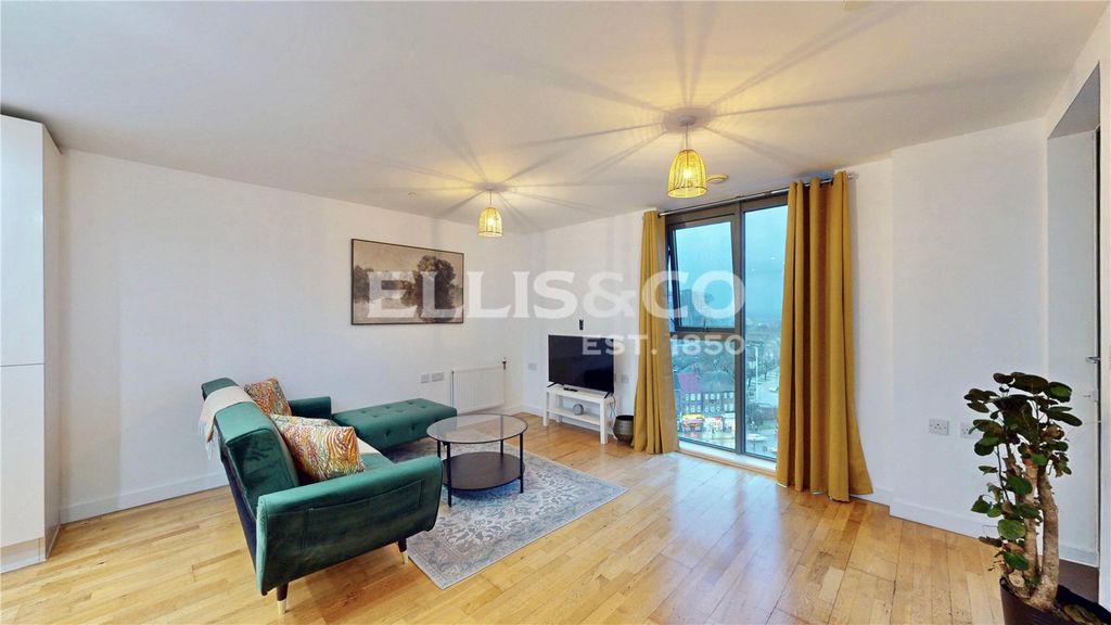 Property photo 3 of 13 Picture No. 52