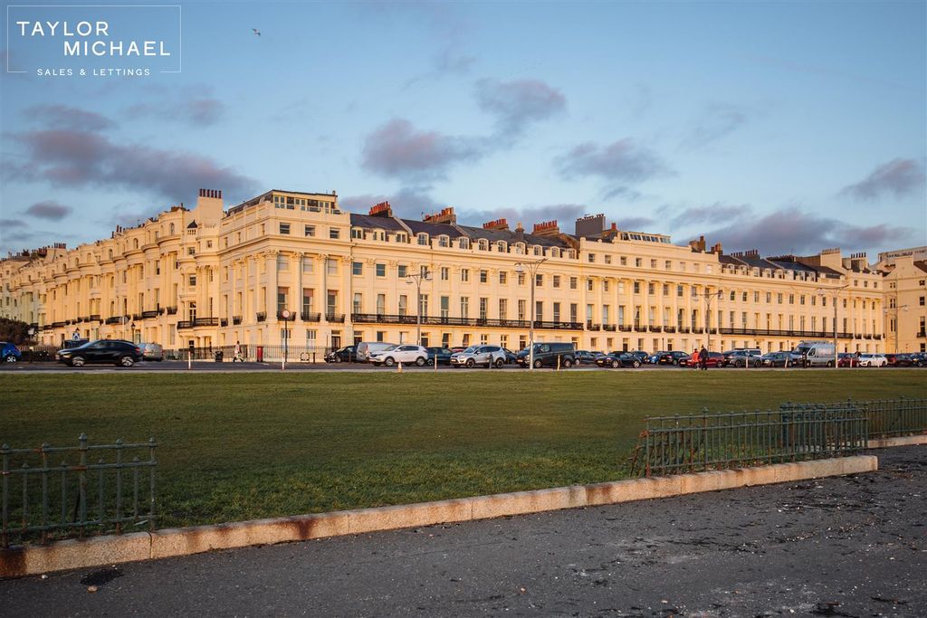 Property photo 1 of 26 External