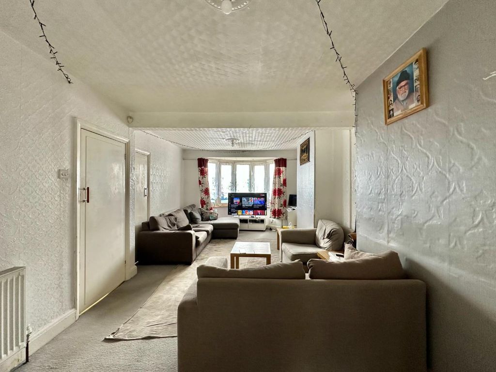 Property photo 3 of 12 Img_2087.Jpg