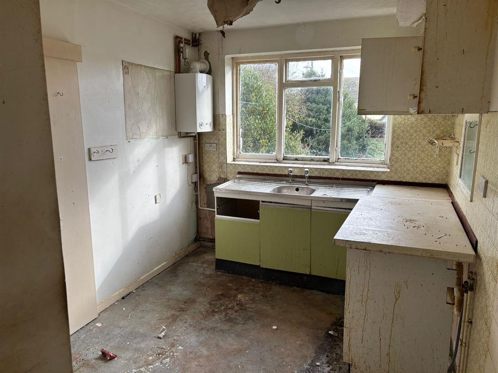 Property photo 3 of 6 Tflt1581.Jpg