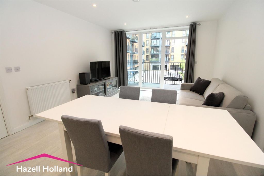 Property photo 3 of 11 Untitled Design - 2026-04-20T162351.257.Jpg