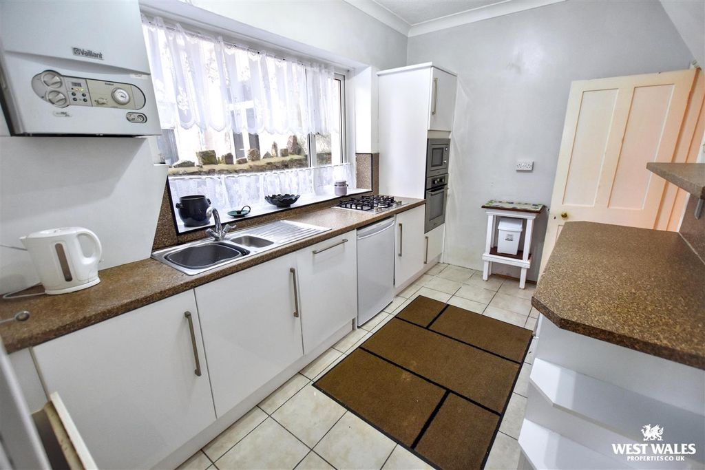 Additional image 12 of 3 bed detached house for saleWellington Road, Hakin, Milford Haven SA73