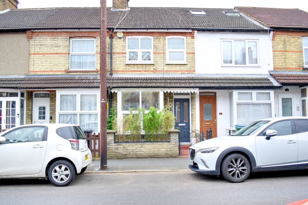 Property photo 1 of 15 1