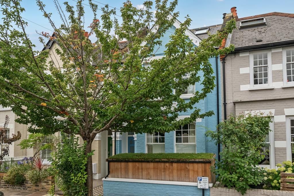 Property photo 1 of 26 External View