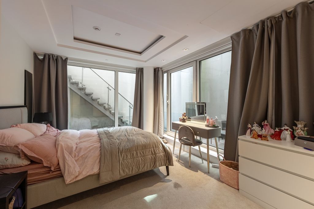 Property photo 3 of 15 094A3774