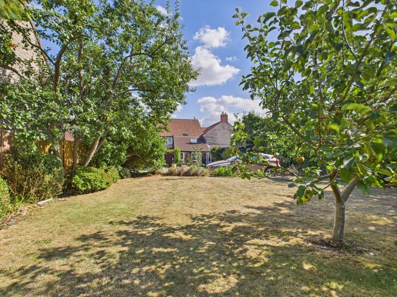 Property photo 3 of 18 Photo 4