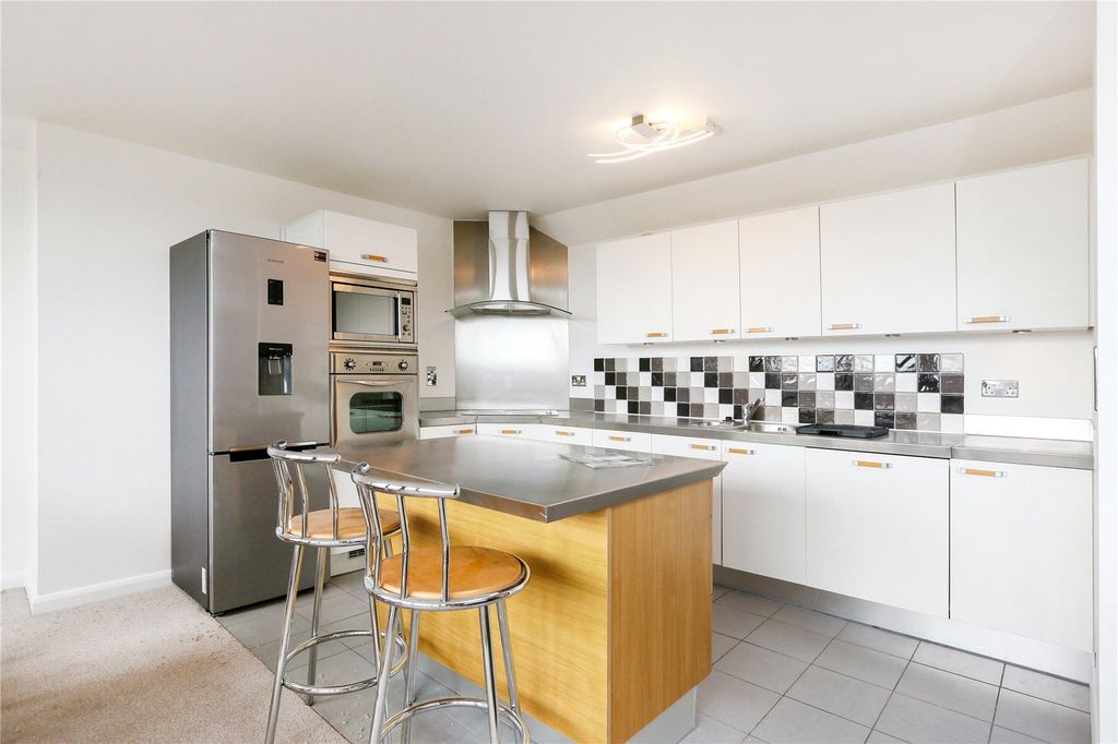 Property photo 3 of 20 Picture No. 13