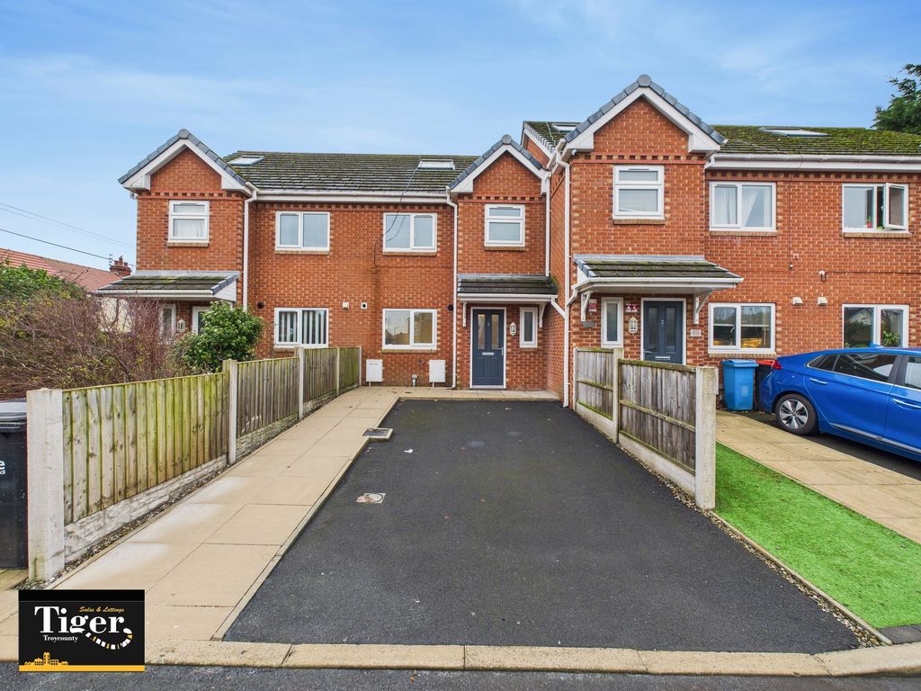 Property photo 1 of 18 Cam03440G0-Pr0457-Still001