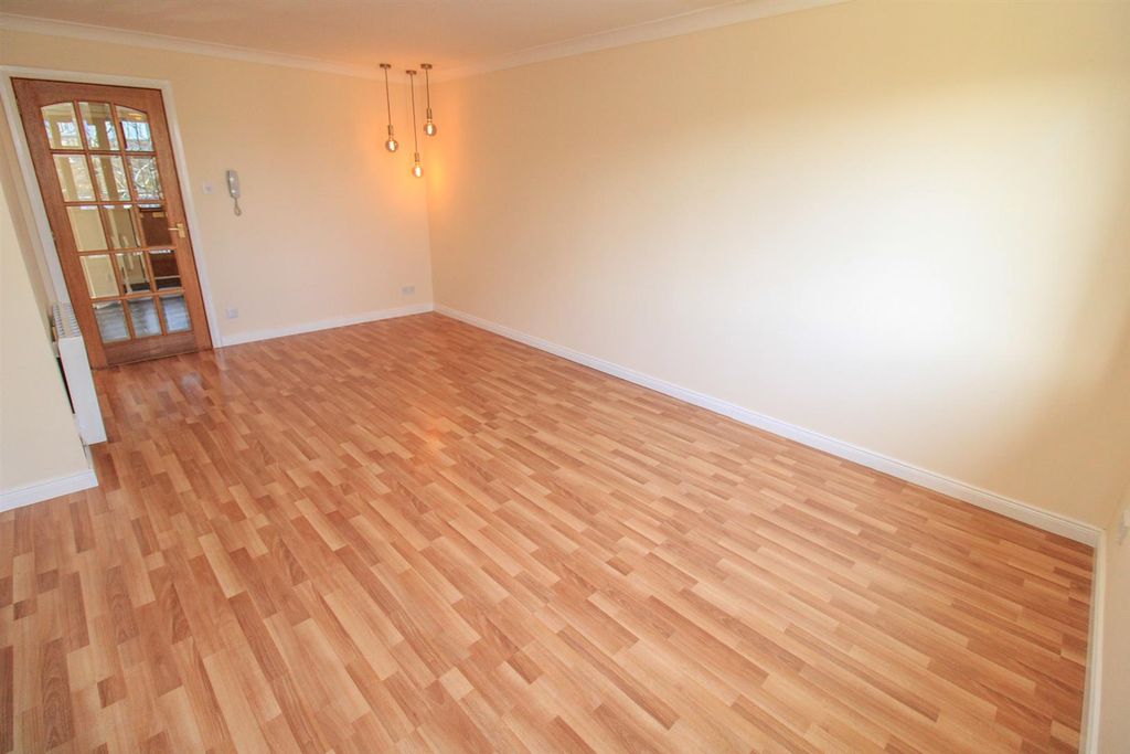 Additional image 7 of 2 bed flat for sale10 Holm Dell Court, Inverness IV2