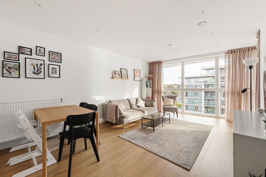 Property photo 2 of 17 094A3896