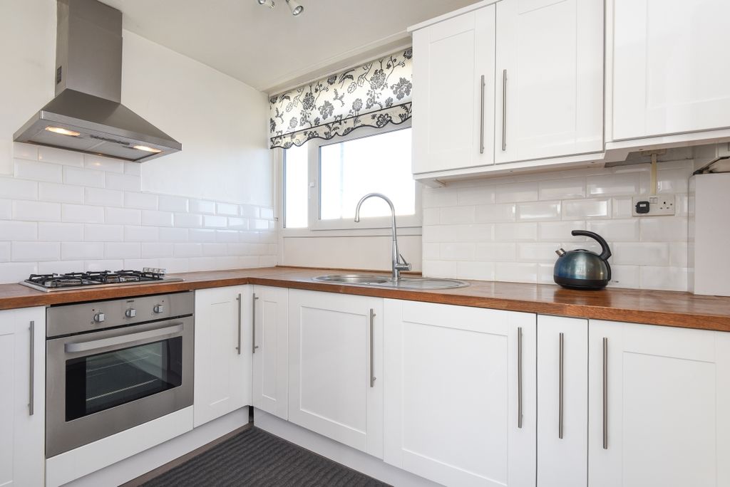 Property photo 3 of 5 245496 (3)