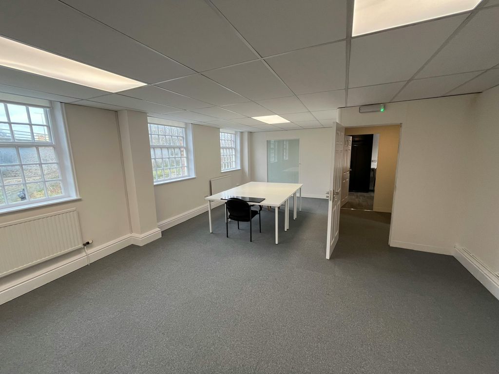 Property photo 2 of 9 Img_1172.Jpg