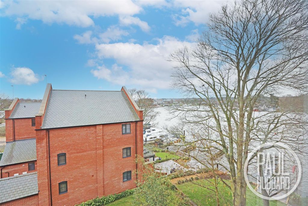 Property photo 1 of 15 7R5A6870.Jpg