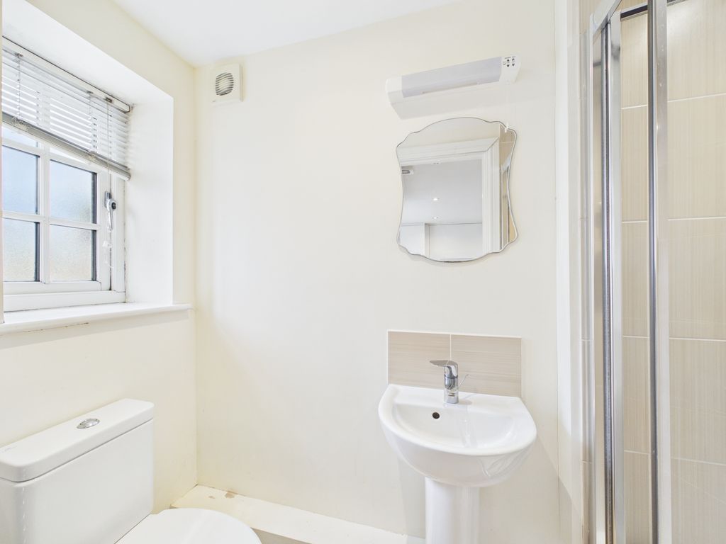 Property photo 3 of 4