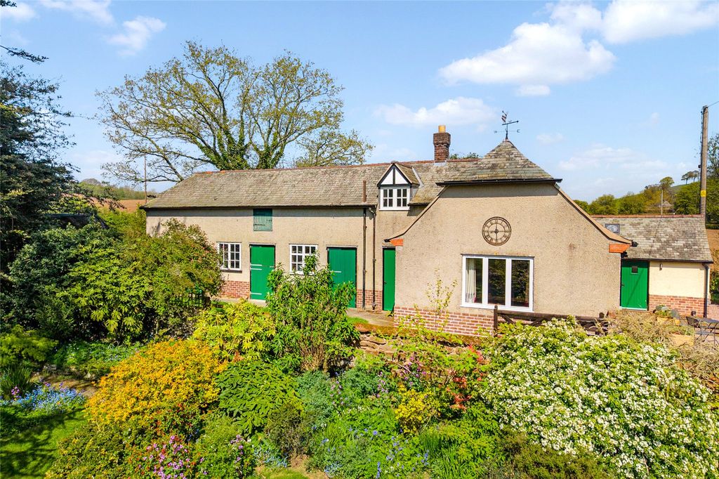 Property photo 2 of 40 Annexe &amp; Stables