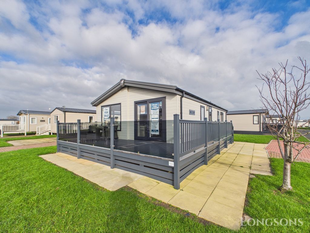 Property photo 1 of 18 Willerby Horsham At Amble Links Holiday Park