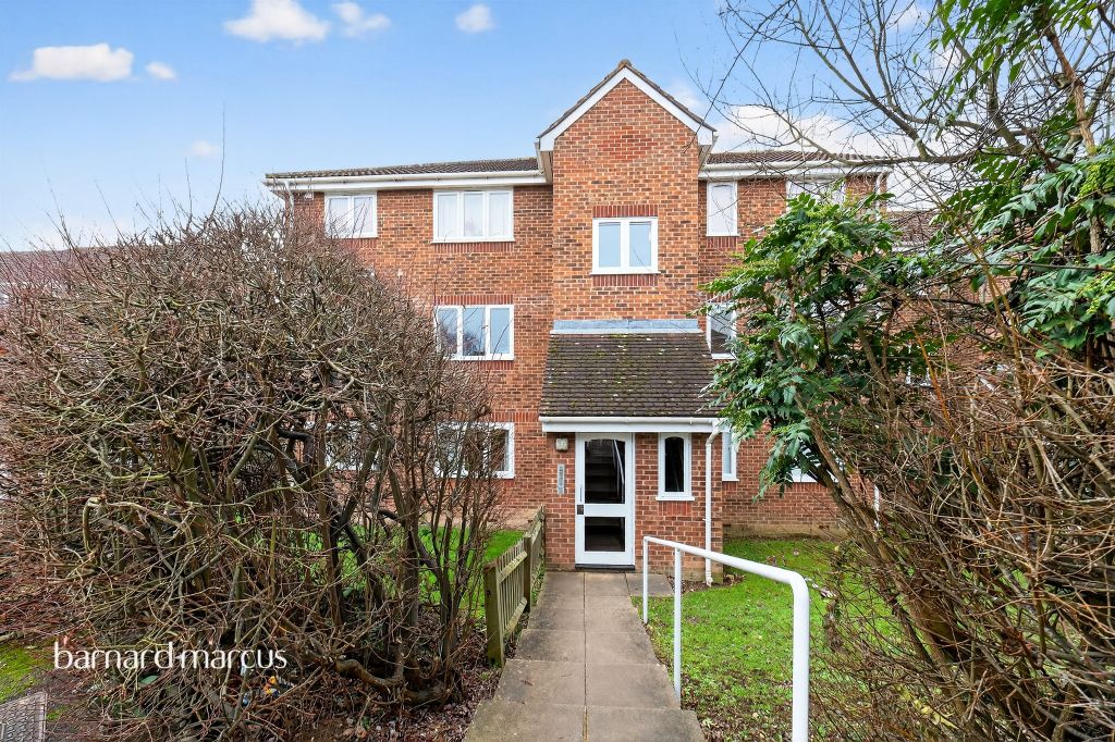 Property photo 1 of 18