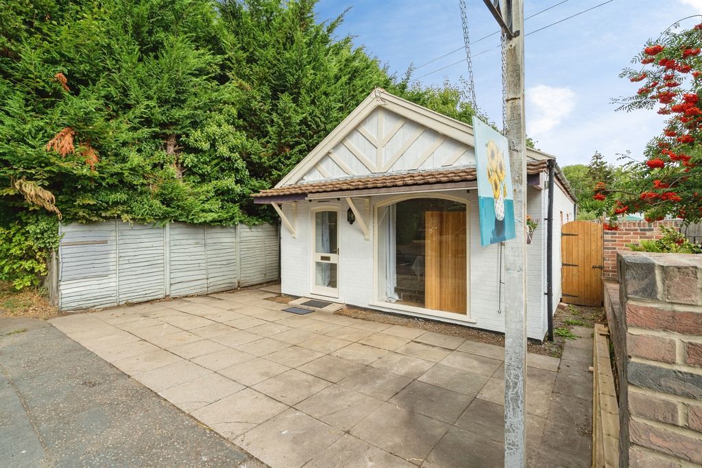 Property photo 1 of 14