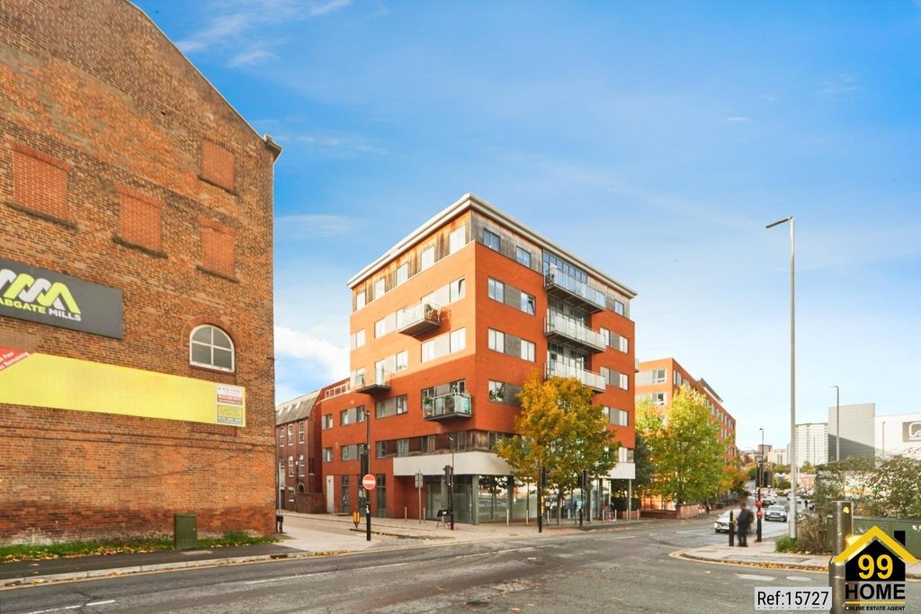 Property photo 1 of 20 Photo 0