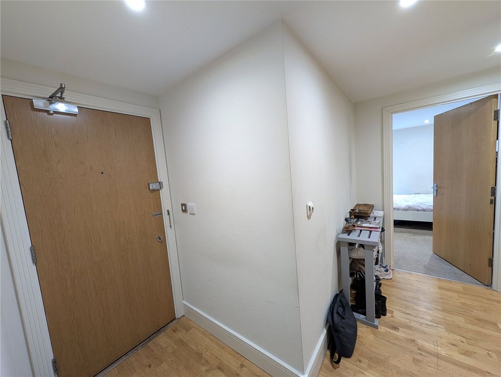 Property photo 2 of 5 Picture No. 20