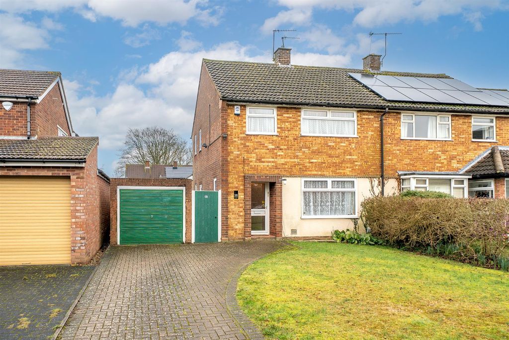 Property photo 1 of 20 Front