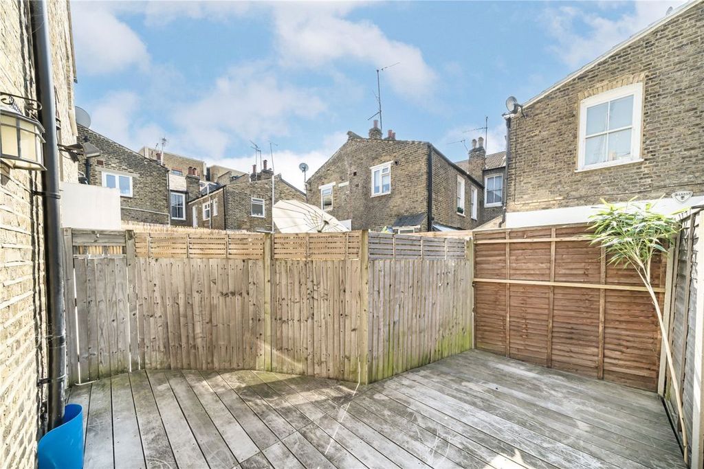 Property photo 3 of 7