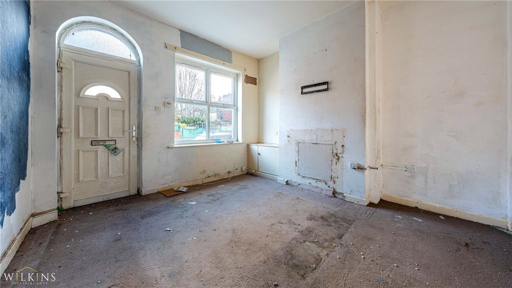 Property photo 3 of 16 Picture No. 09