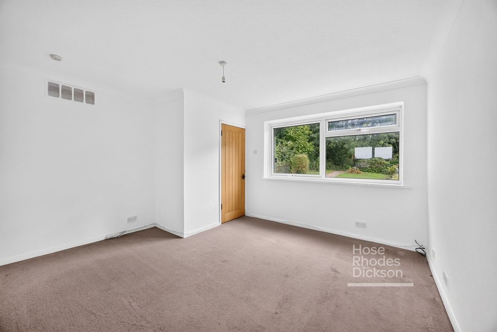 Property photo 3 of 20 Pbox-Img.Jpg