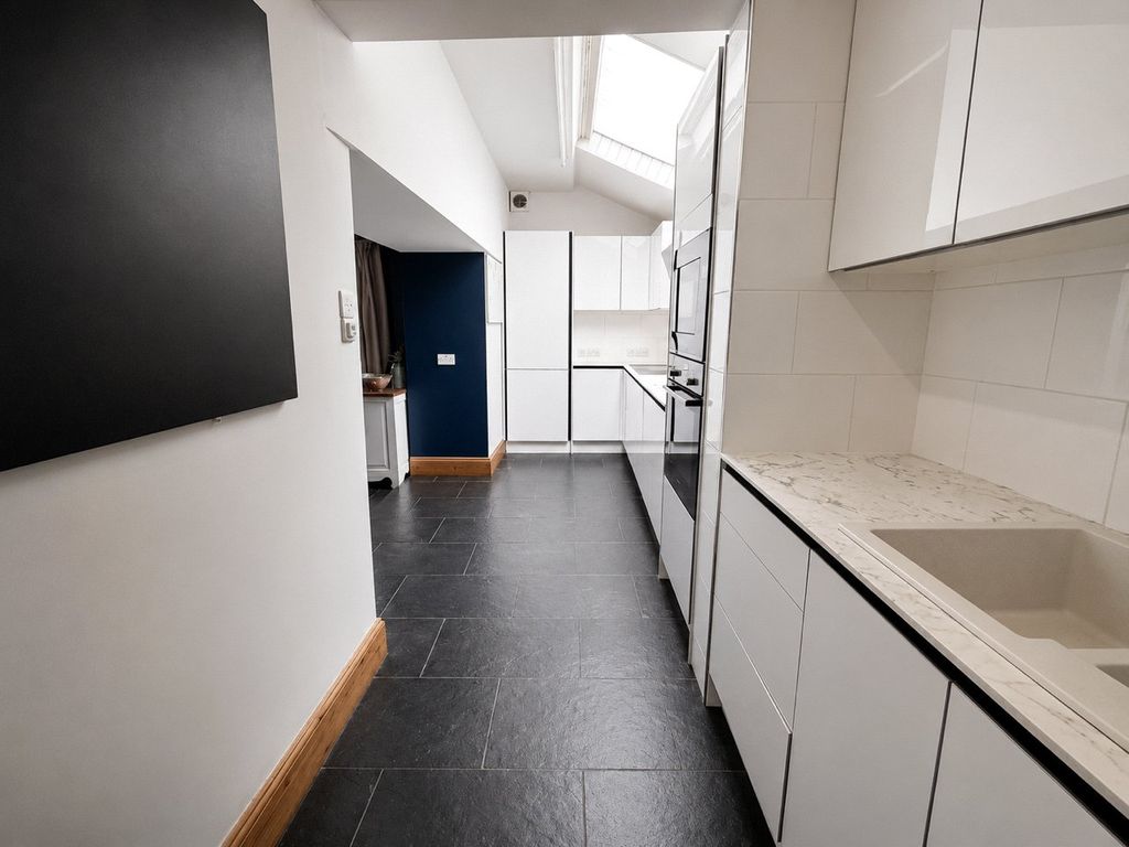 Additional image 10 of 5 bed semi-detached house for saleCharles Street, Milford Haven, Pembrokeshire SA73