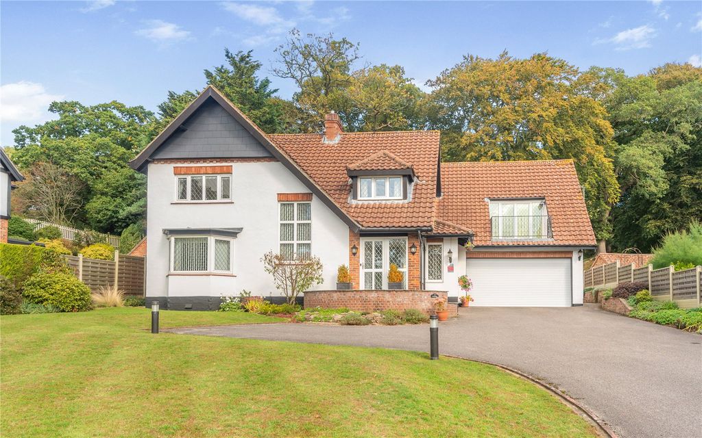 Property photo 1 of 20 Front View