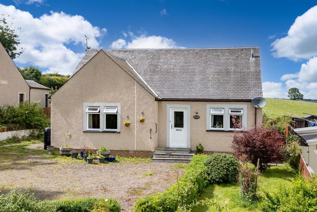 Property photo 2 of 18 Arnish_Oxnam_Green-01.Jpg