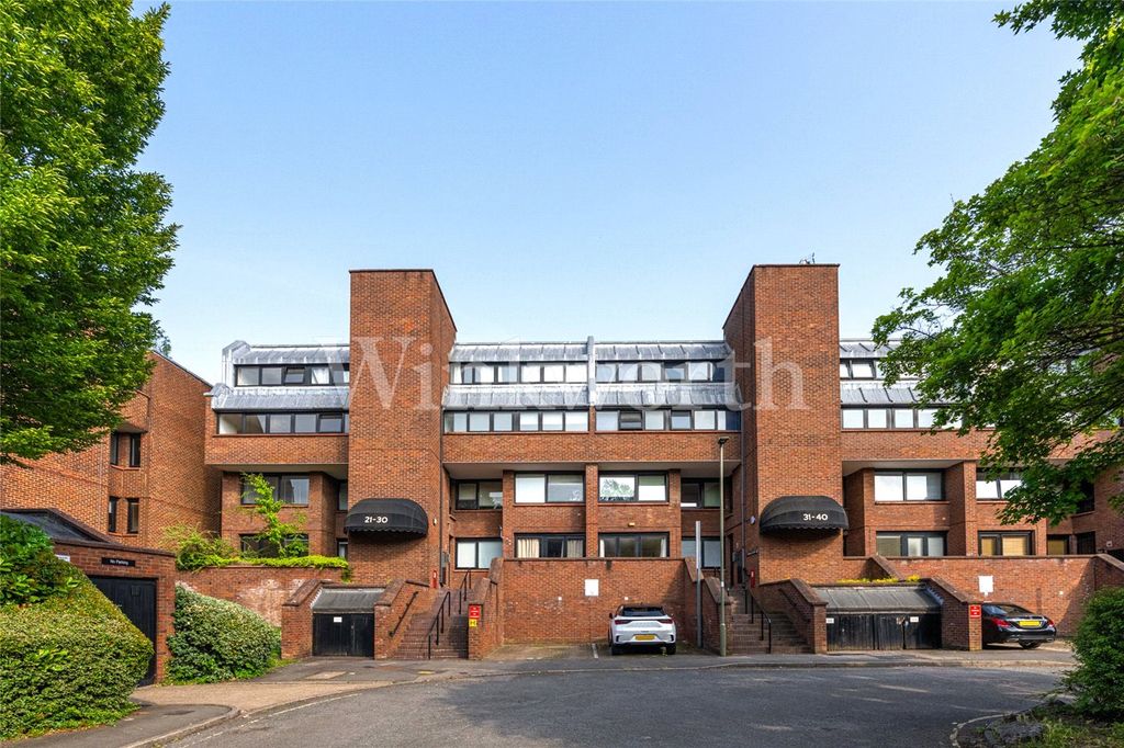 Property photo 2 of 17 Picture No. 61