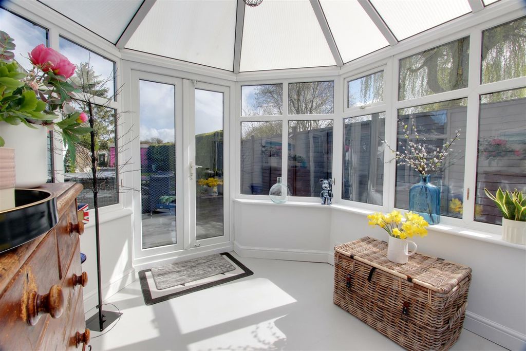 Property photo 2 of 16 Img_3741-Img_3743 Cnv 1.Jpg