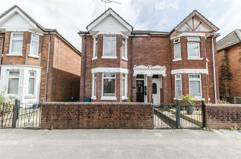 Property photo 1 of 9 1