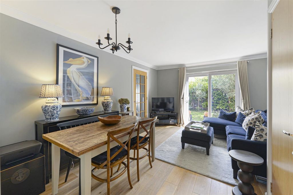 Property photo 3 of 16 40Mcarthur04.Jpg