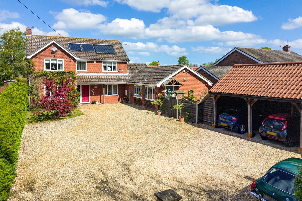 Property photo 1 of 33
