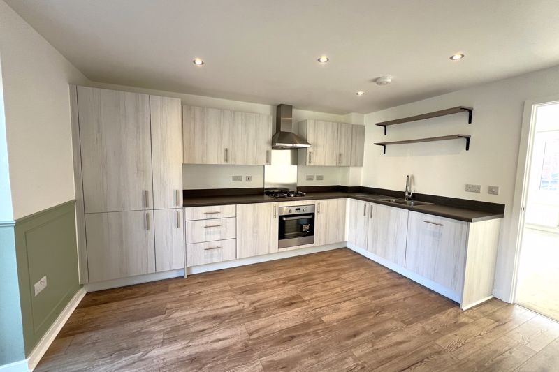 Property photo 3 of 13 Photo 15