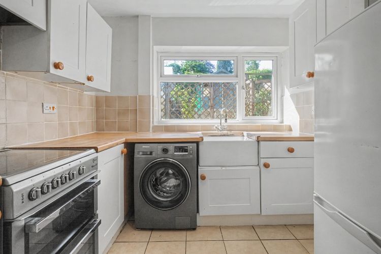 Property photo 3 of 8 331534