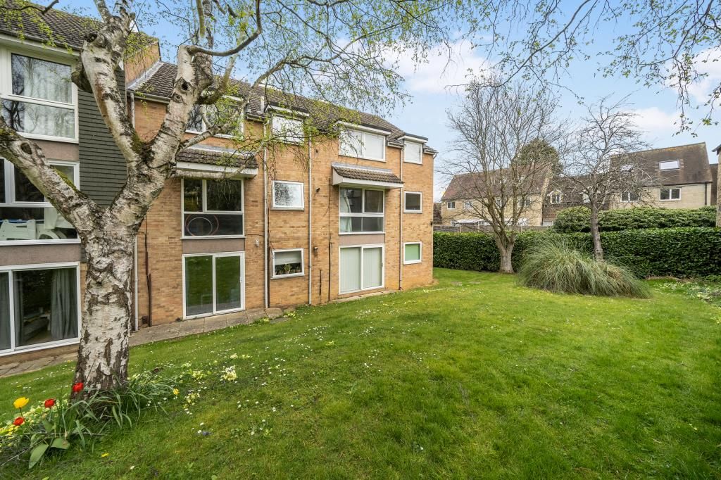 Property photo 1 of 18 External View