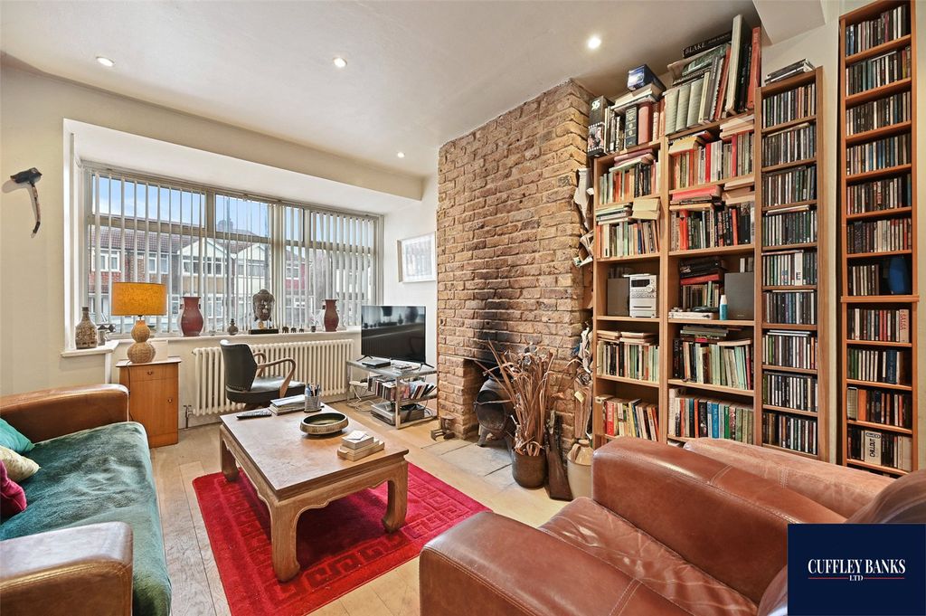 Property photo 1 of 9 Picture No. 01